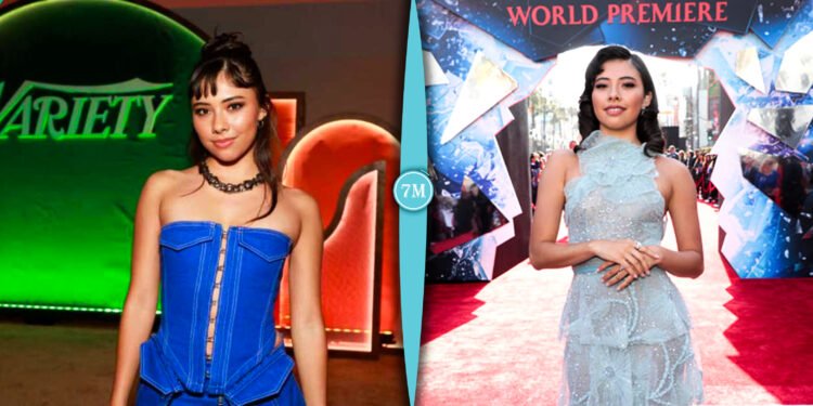 Xochitl Gomez Height